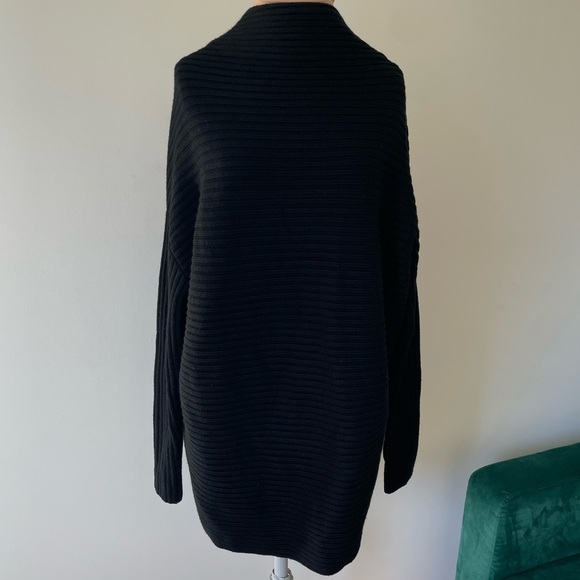 DOROTHEE SCHUMACHER Sweaters - Dorothee Schumacher Virgin Wool Blend Black Chunky Ribbed Long Sweater Size 3/L